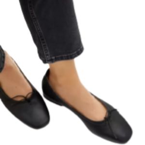 Everlane Italian Leather Day Ballet Flat Size 8.5
